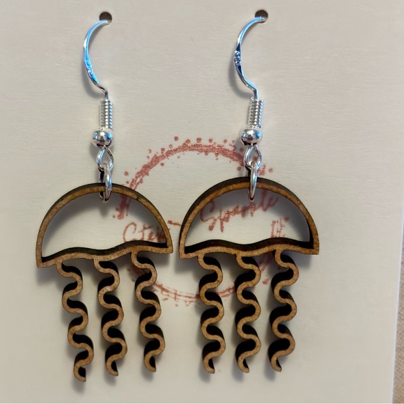 Jellyfish wooden earrings - Picture 1 of 1